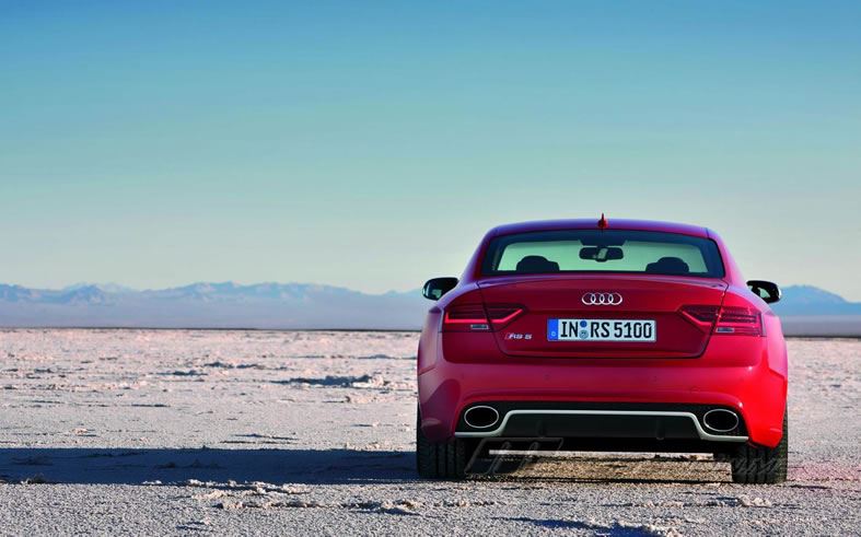 إستفادت Audi RS5 الجديدة لسنة 2014 من مجموعة تحسينات تهدف إلى تحسين مواصفاتا القوية
