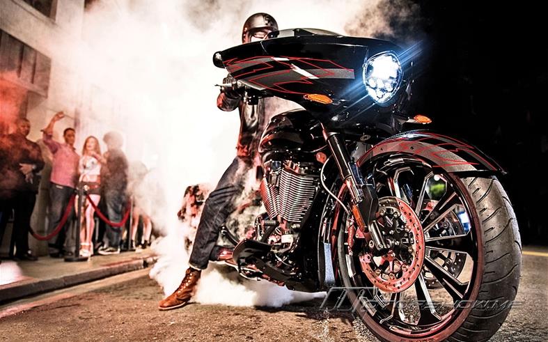 Details About the Big Bagger Sound Machine in the 2016 Victory Magnum X-1 