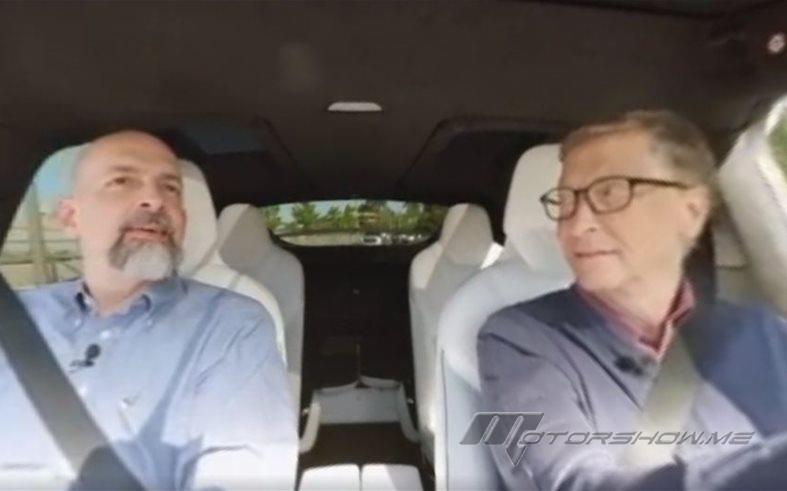 فيديو بتقنية 360 درجة يظهر الملياردير الأمريكي الشهير بيل غايتس يقوم بتجربة قيادة سيارته الكهربائية