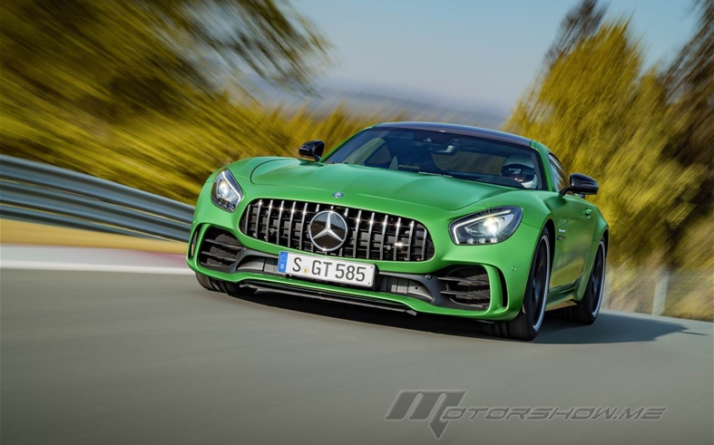 2016 Mercedes AMG GT R: More Equipment, Less Weight