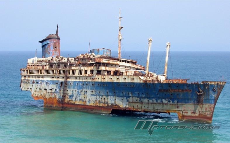 بعد أن اختفت في مثلّث برمودا ظهرت سفينة وانصدموا بما وجدوه على متنها بعد 90 عاما