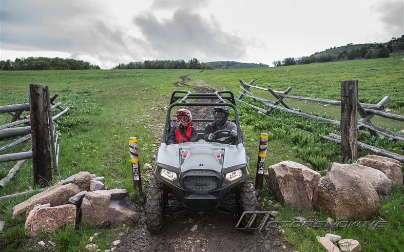 Check Out the Agility Features of the 2017 Polaris RZR 570