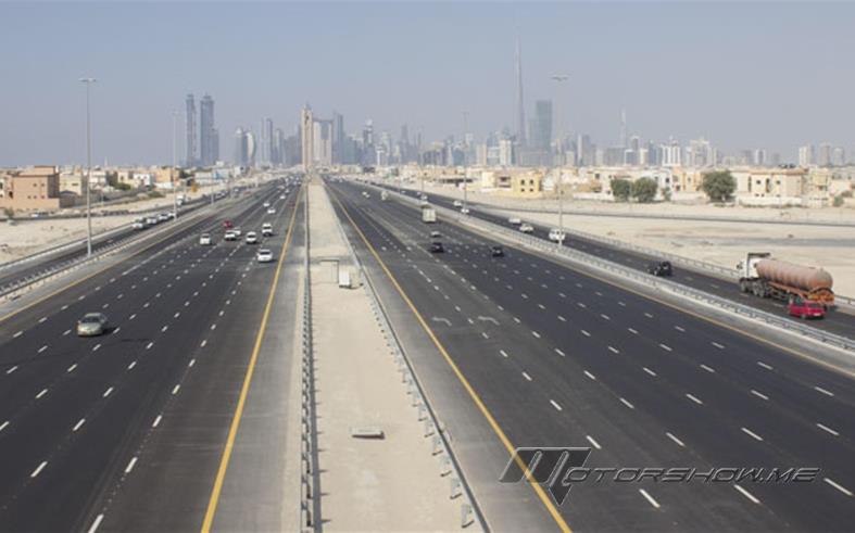 منع مرور السيارات الخاصّة في شوارع دبي، فكيف يتنقّل المواطنين؟