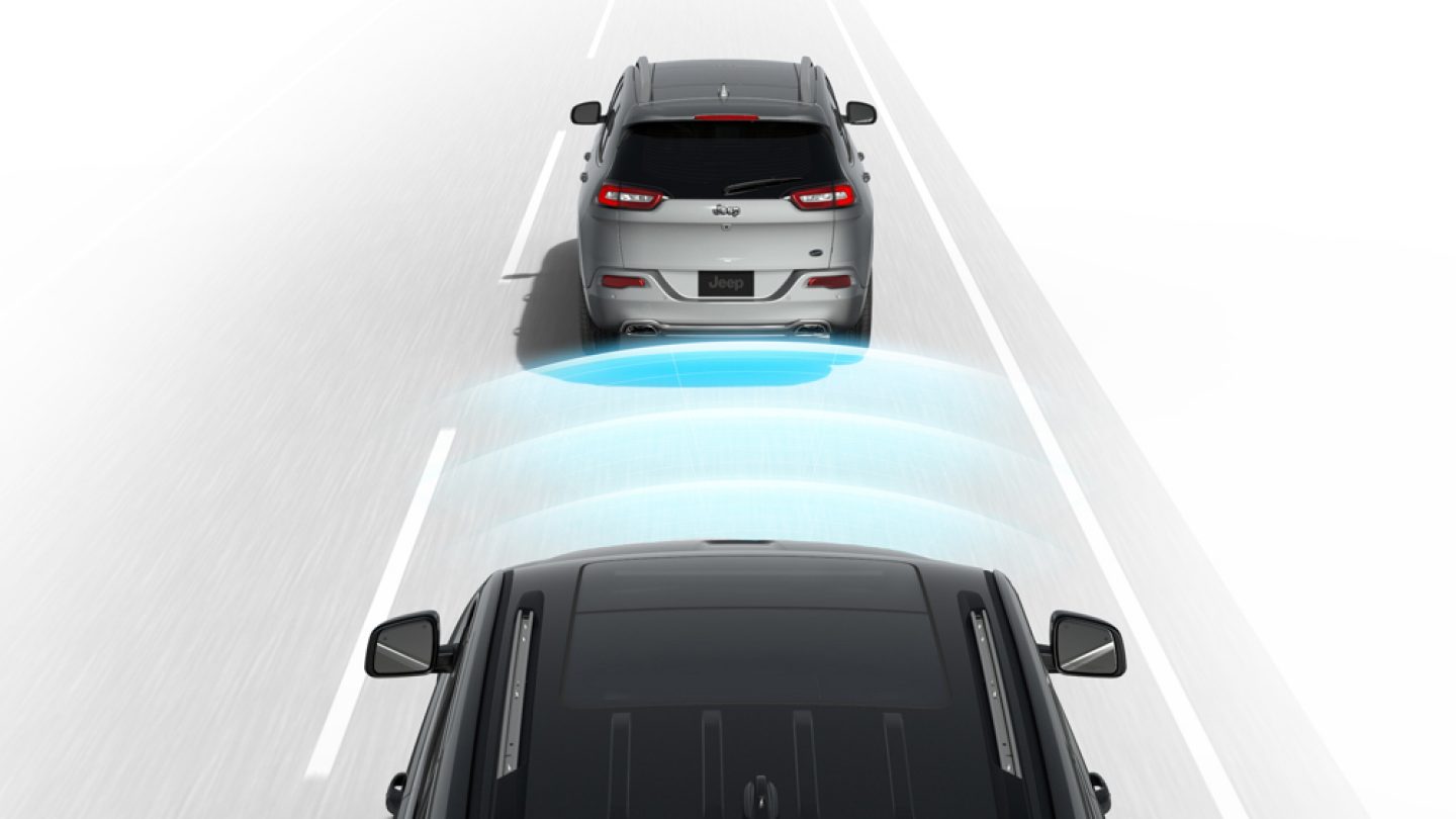 31424515 volvo с системой предупреждение о столкновения