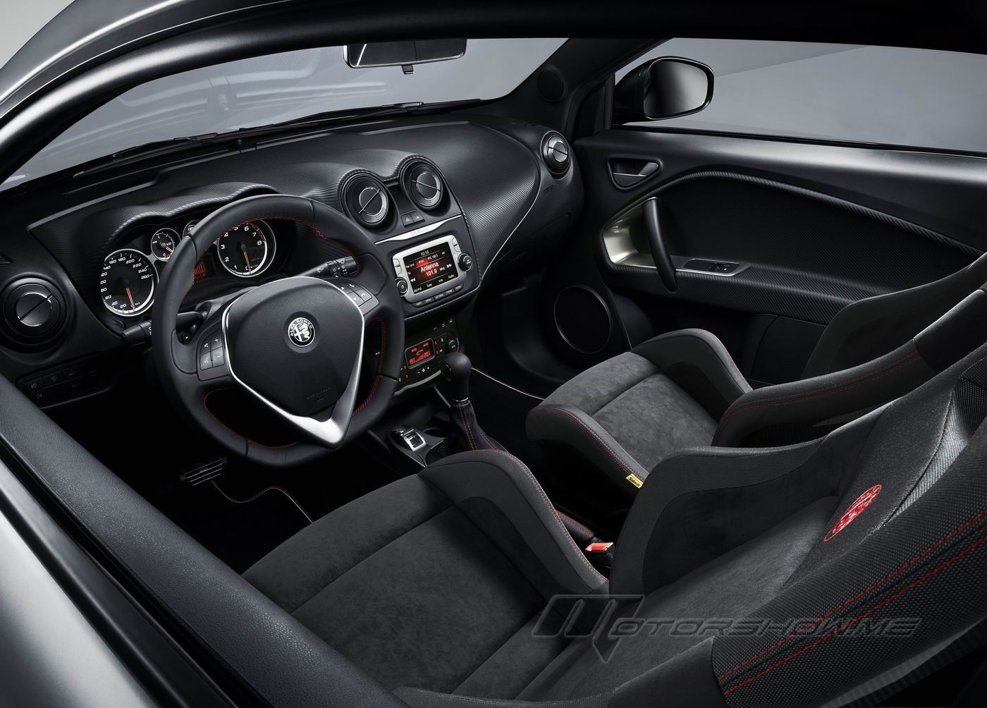 Alfa mito sales bose sound system