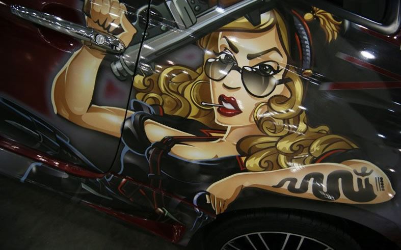 بالصور: معرض لأحلى السيارات المعدلة في موسكو