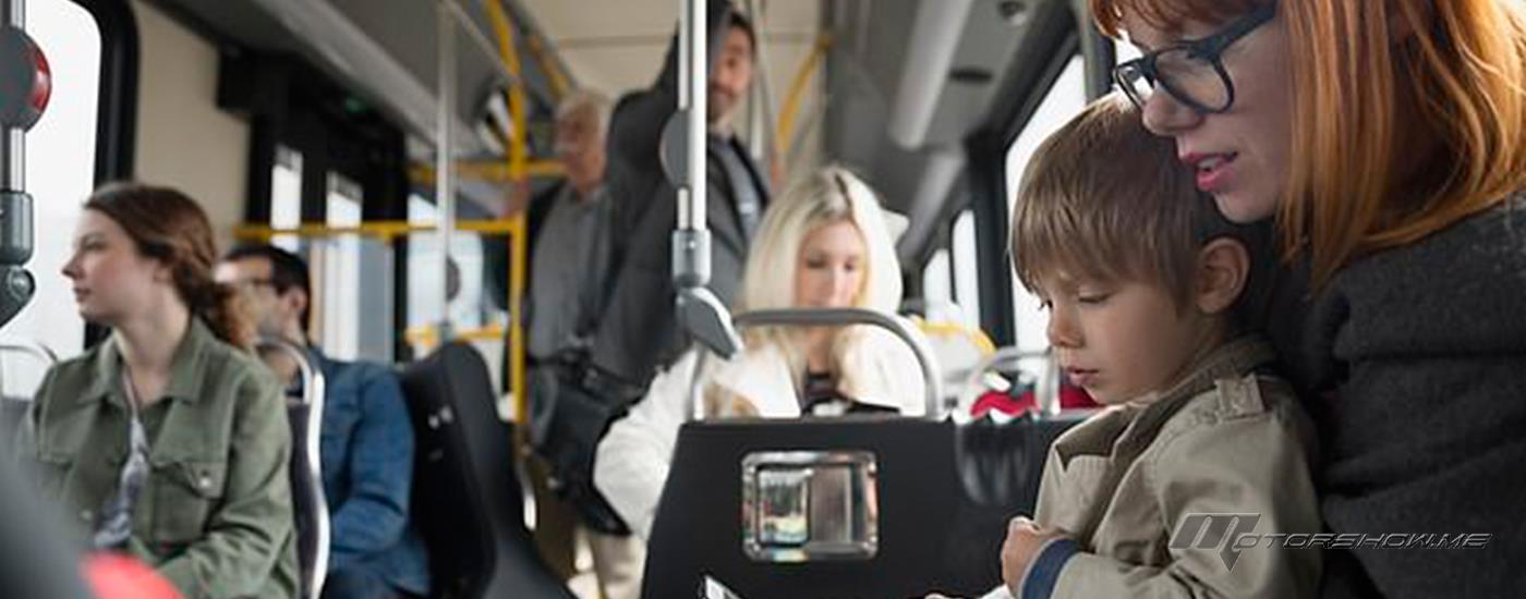 هل تسمح لطفلك التخلّي عن مقعده في الحافلة من أجل المسنين؟