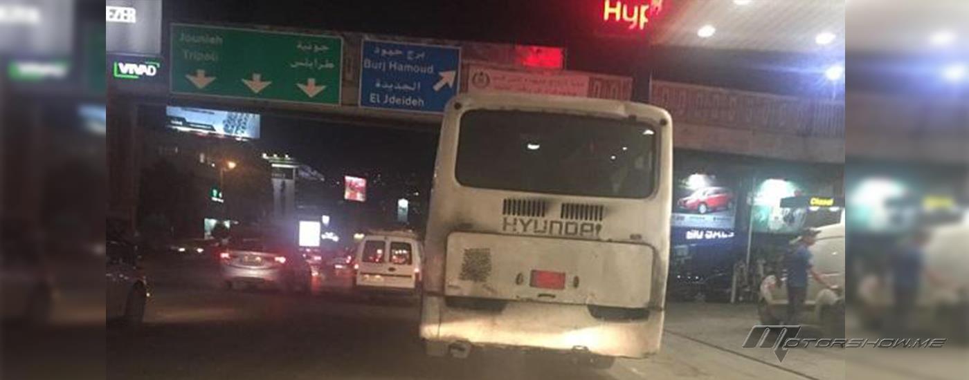 بالصورة: حافلة ركّاب في لبنان... هل تسيرون خلفها؟