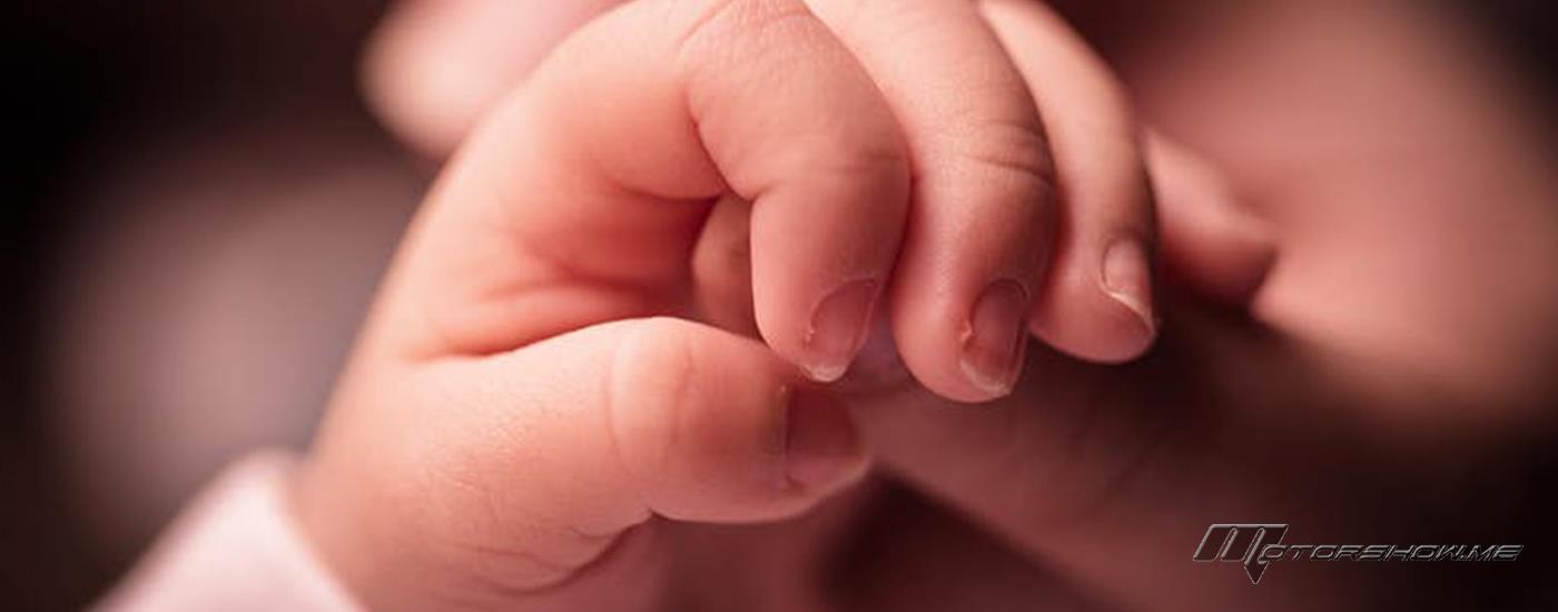 ولدت الطفلة على متن الطائرة... ماذا  تمّ تسميتها؟