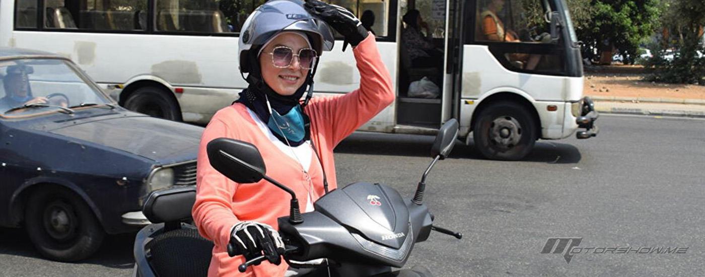في لبنان: دراجة نارية لنقل النساء؟
