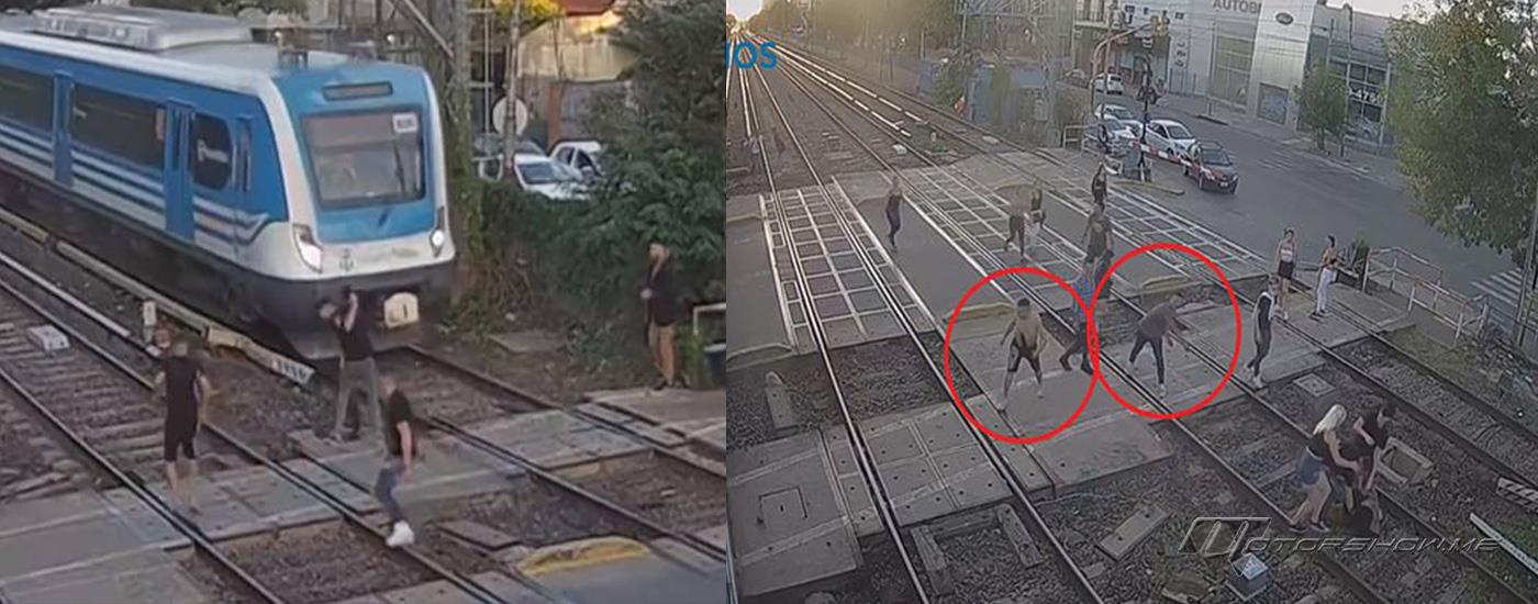 بالفيديو: رجال يتشاجرون على قضبان القطار... كيف انتهت الحادثة؟