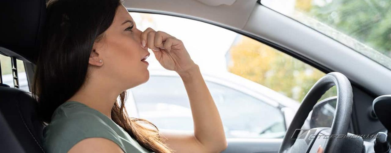3 أسباب تجعلكم تشمون رائحة البنزين أثناء القيادة