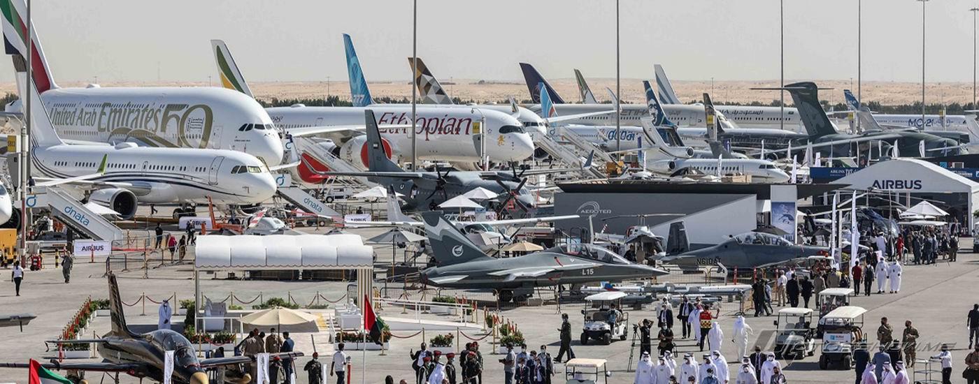 حصاد ثاني أيام معرض دبي: 48 طائرة تجارية في 3 صفقات