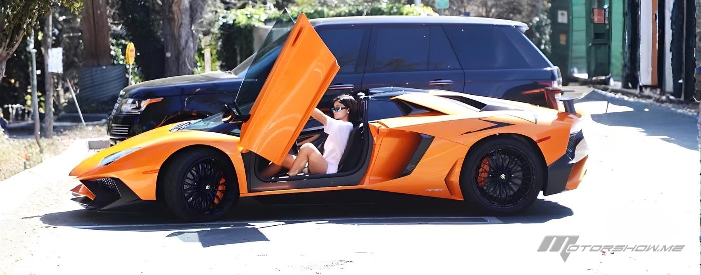 مجموعة سيارات كايلي جينر: عالم من الفخامة يتجاوز حدود التنقّل