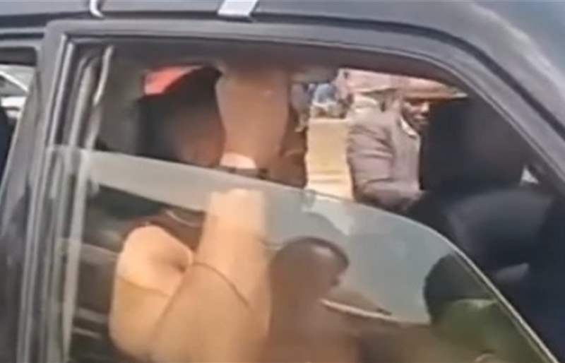 بالفيديو: ملاكم بريطاني مشهور يُصاب بجروح في حادث سير مروّع يسفر عن قتيلين