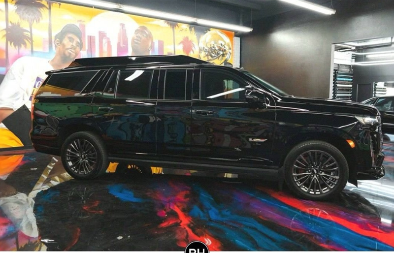 كاديلاك إسكاليد الـ600,000 دولار: تجربة VIP تجمع بين الفخامة والأمن والتكنولوجيا