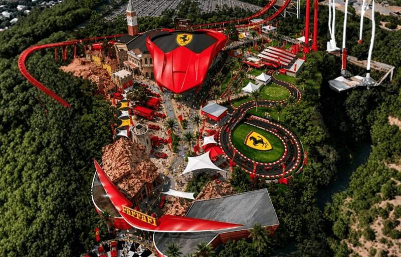 فيراري لاند برشلونة: عالم السرعة والإثارة والفخامة 