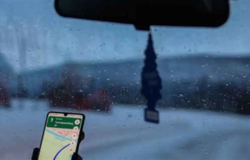 “خرائط غوغل” تطلق وضع توفير الطاقة لتمديد عمر البطارية حتى 4 ساعات أثناء الملاحة 