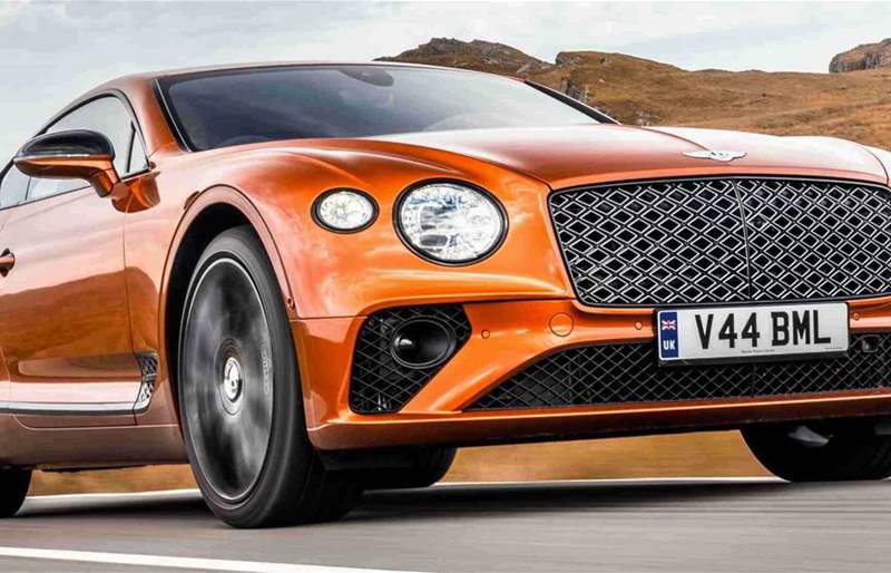 Bentley تقدّم Continental GT الأسرع والأكثر فخامة للآن