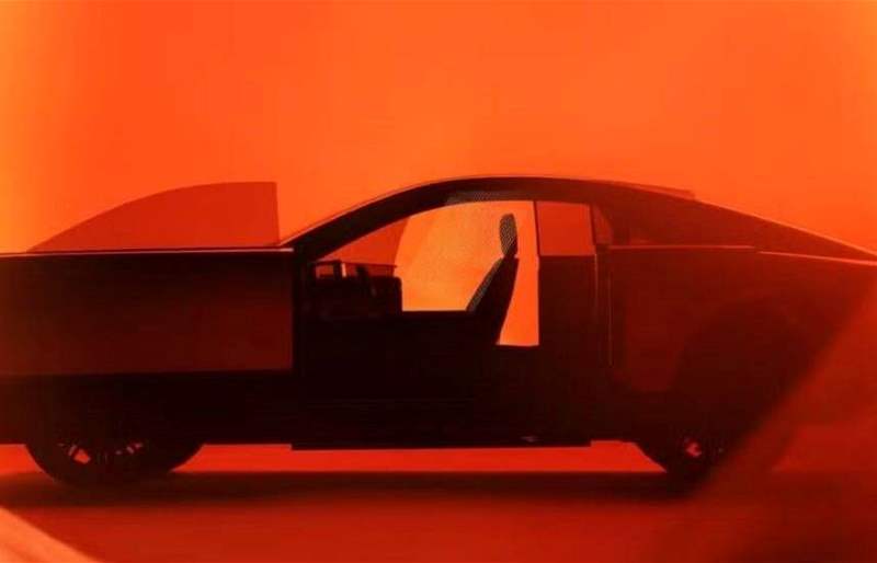 تويوتا تقدم سنشري كوبيه SUV بمنافسة رولز رويس