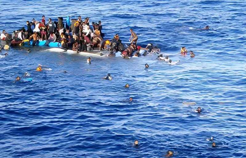 غرق 3 مصريين وفقدان 18 في حادث مركب هجرة بالمتوسط