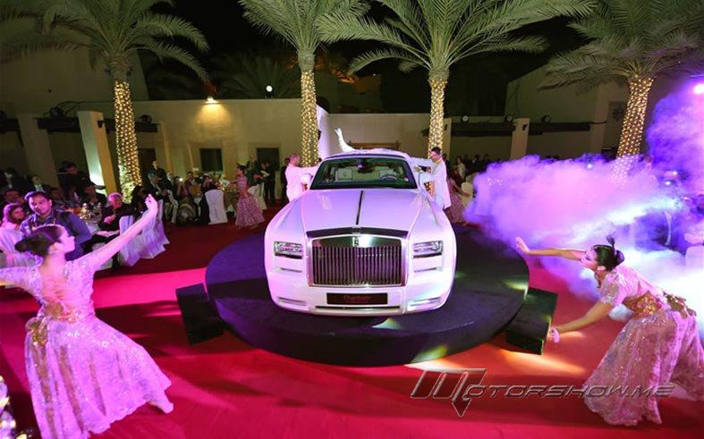 ازاحة الستارة عن سيّارة رولز رويس مهراجا فانتوم دروبهيد “DROPHEAD كوبيه في دبي