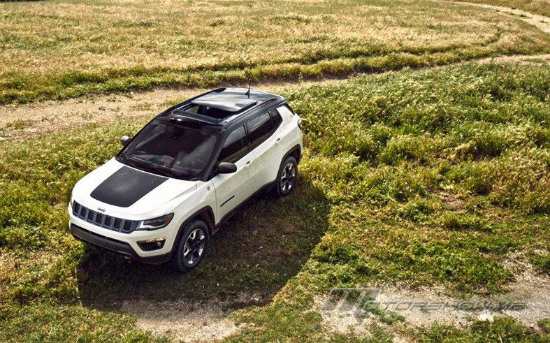 جيب كومباس 2018: تصميم مُستوحى من شكل غراند شيروكي