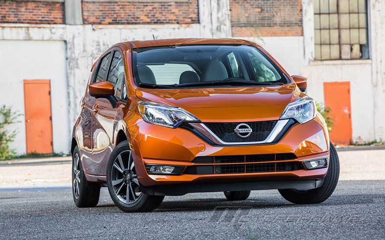 Nissan Versa Note: Refined Interior and New Exterior