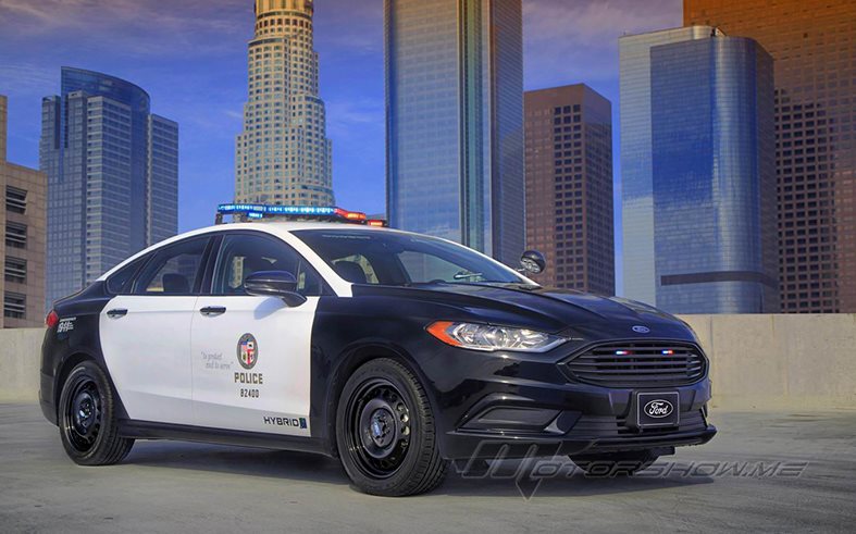 The 2018 Ford Police Responder Hybrid Sedan
