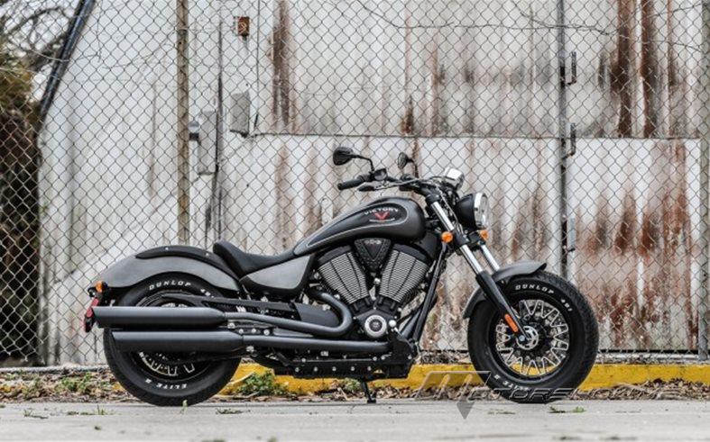 The Victory Gunner 2015, a cruiser motorcycle