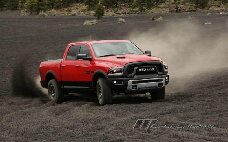 2015 Ram 1500 Rebel drops the crosshairs, muscles in with new snout