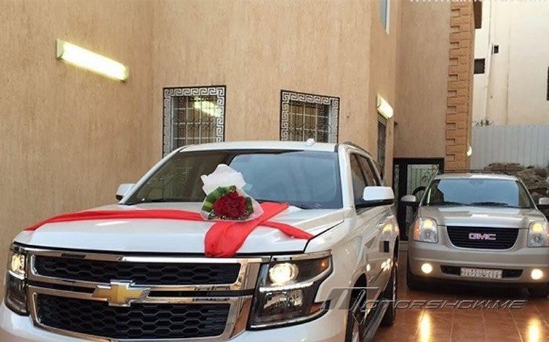  سيدة أعمال سعودية تهدي زوجها سيارة تاهو 2015!