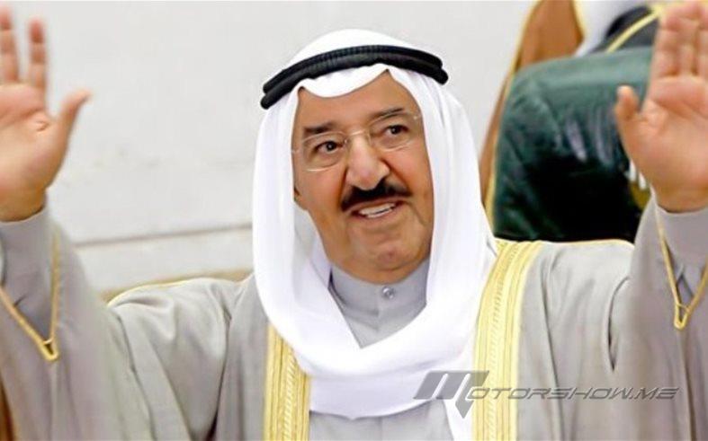 ما هي هديّة صاحب السمو الأمير الشيخ صباح الاحمد لشباب الغوص في حفل شاركت به مملكة البحرين والإمارات العربية المتحدة؟