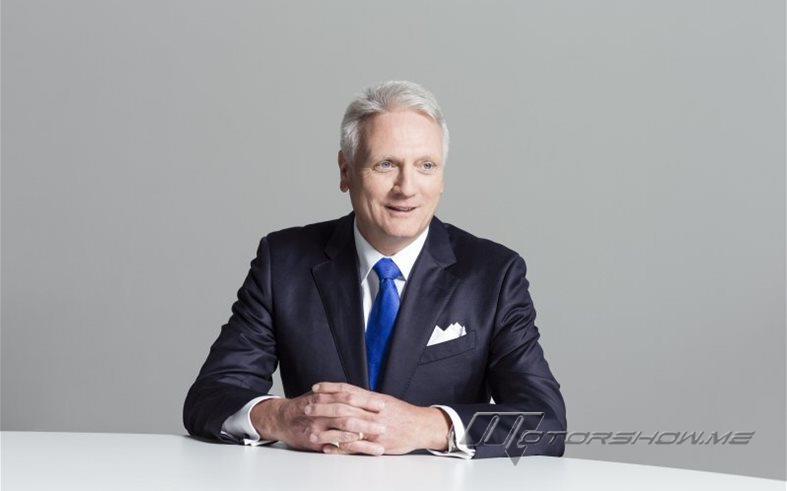 ما علاقة زوجة الرئيس التنفيذي لمجموعة فولكس واغن باستقالته من منصبه؟ 