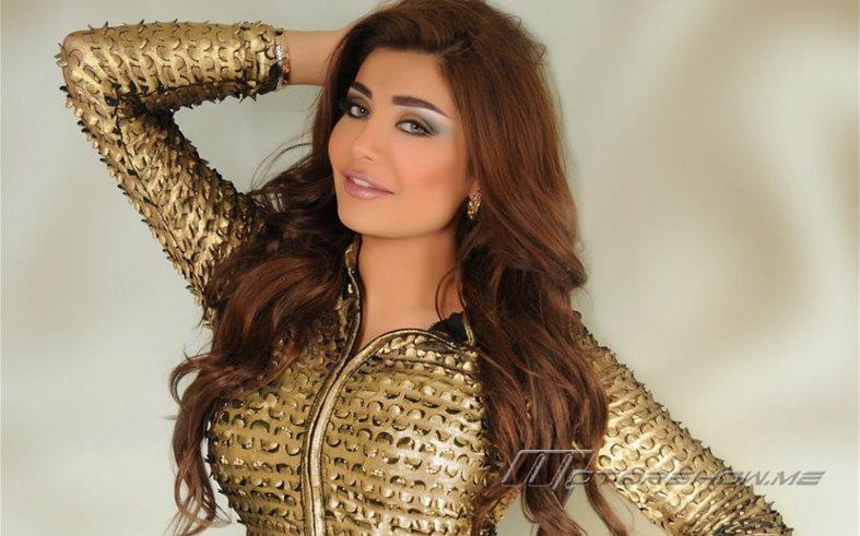 لماذا ارتدت الفنانة الكويتية أمل العوضي الحجاب؟