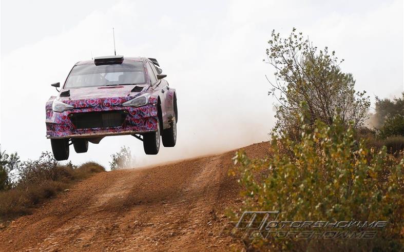 Hyundai Motorsport&#39;s new evolution: The 2016 i20 WRC 
