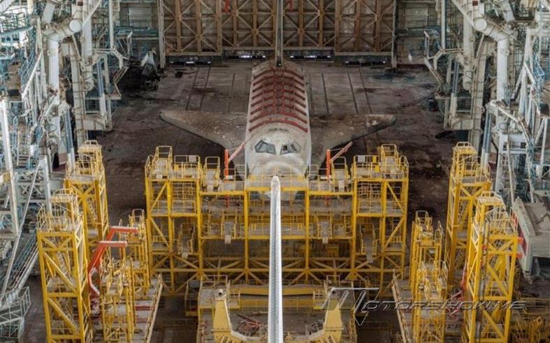 بالصور: انصدموا عندما اكتشفوا هذه القاعدة الفضائية المهجورة