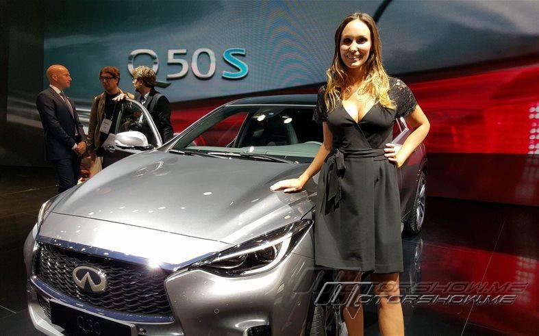 2016 Infiniti Q30: A Modern Look And A Luxurious Cabin