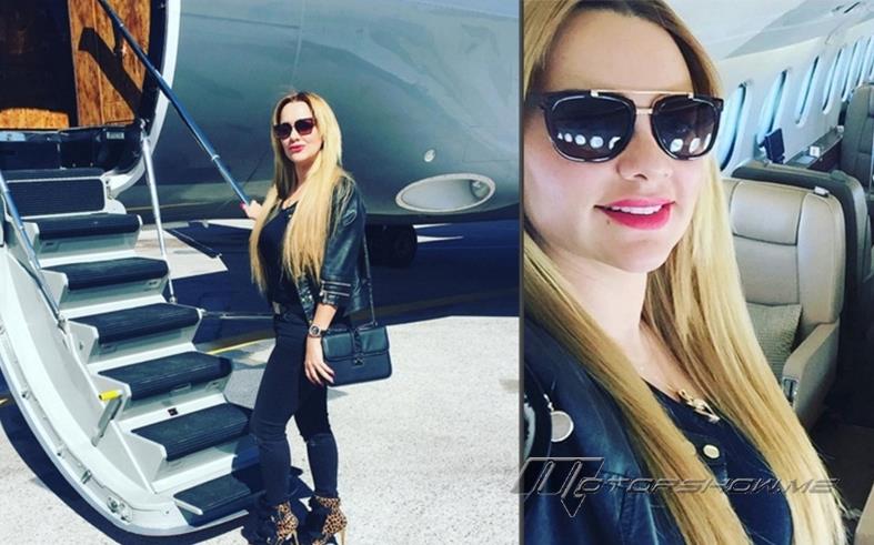 بالصور: هل شاهدتم طائرة منال عمارة الخاصة؟