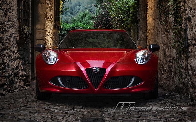 2018 Alfa Romeo 4C: The Weight of Lightness
