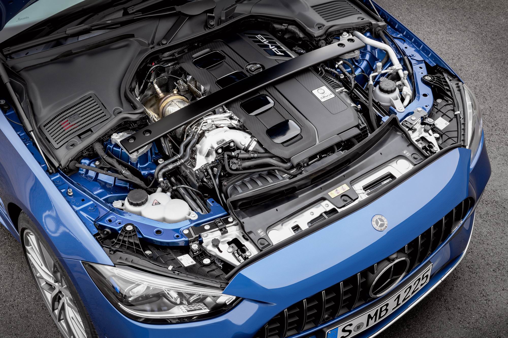 The 2023 Mercedes AMG C 43 4MATIC is Revealed