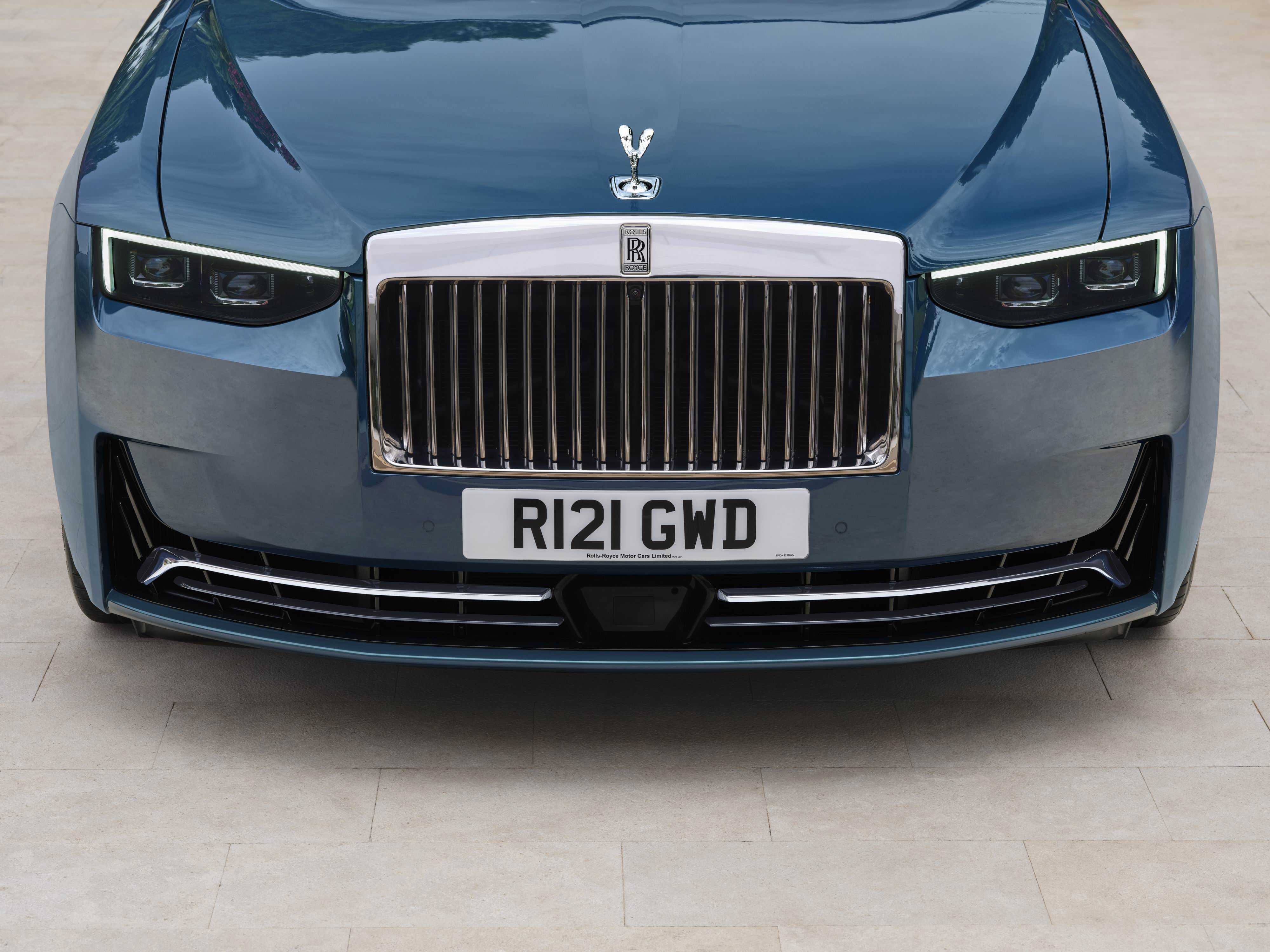 Rolls Royce Motor Cars Presents Ghost Series II