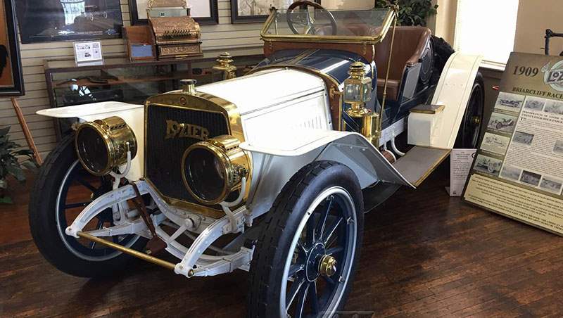 1909 Model J Lozier Briarcliff Roadster