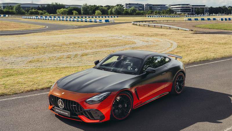 2025 Mercedes-AMG GT 63 PRO 4MATIC