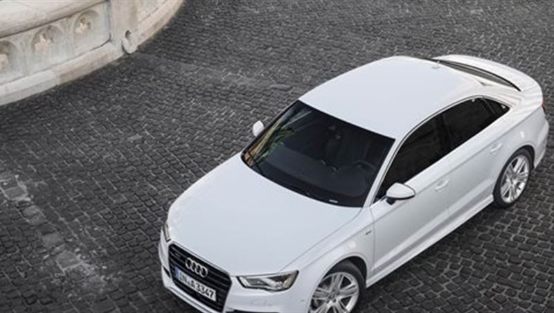 2015 A3 سيدان