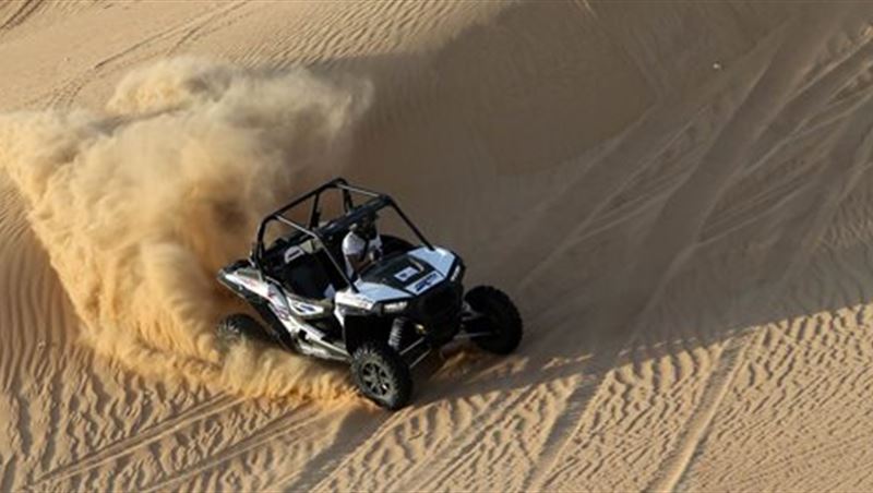 2015 معسكر RZR الإمارات