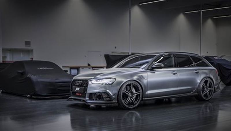 2015 Audi RS6-R