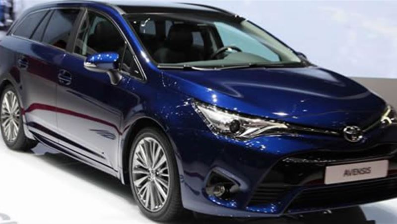 2015 Avensis