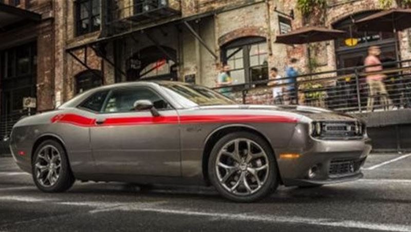 2016 Challenger RT with RT Classic Package