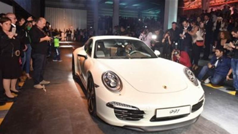 2016 بورش 991 بيروت إطلاق